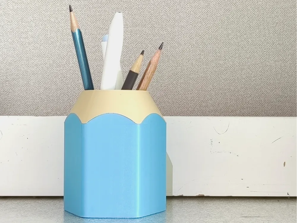 Name pencil stand